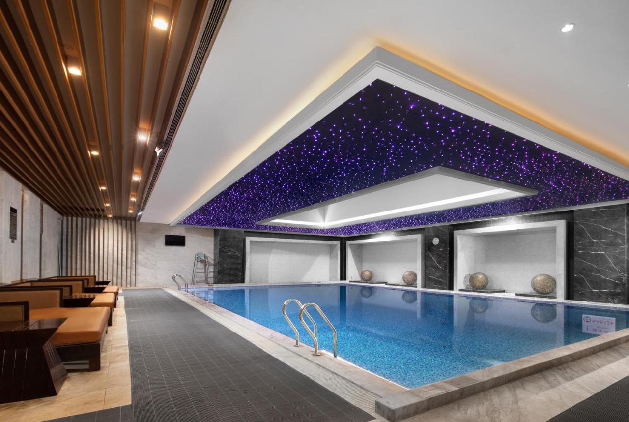 Yun Hotel Wuhan Eksteriør billede